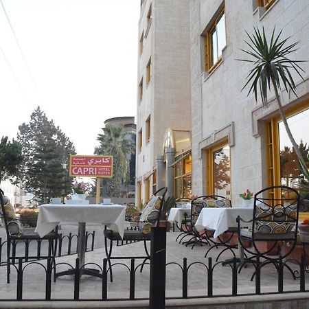 Capri Hotel Suites Amman Bagian luar foto