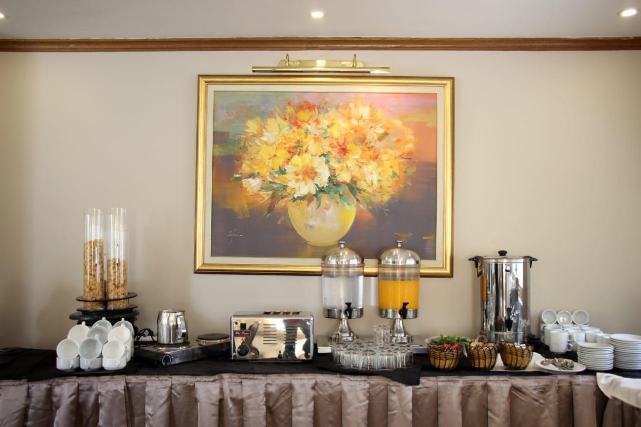 Capri Hotel Suites Amman Bagian luar foto