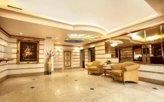 Capri Hotel Suites Amman Bagian luar foto