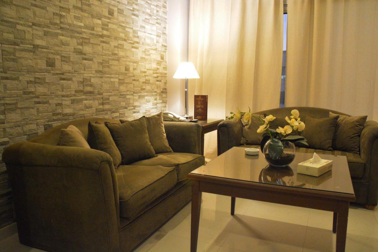 Capri Hotel Suites Amman Bagian luar foto
