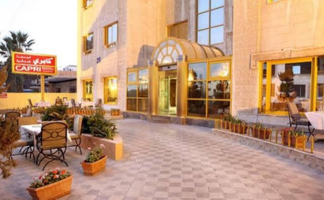Capri Hotel Suites Amman Bagian luar foto